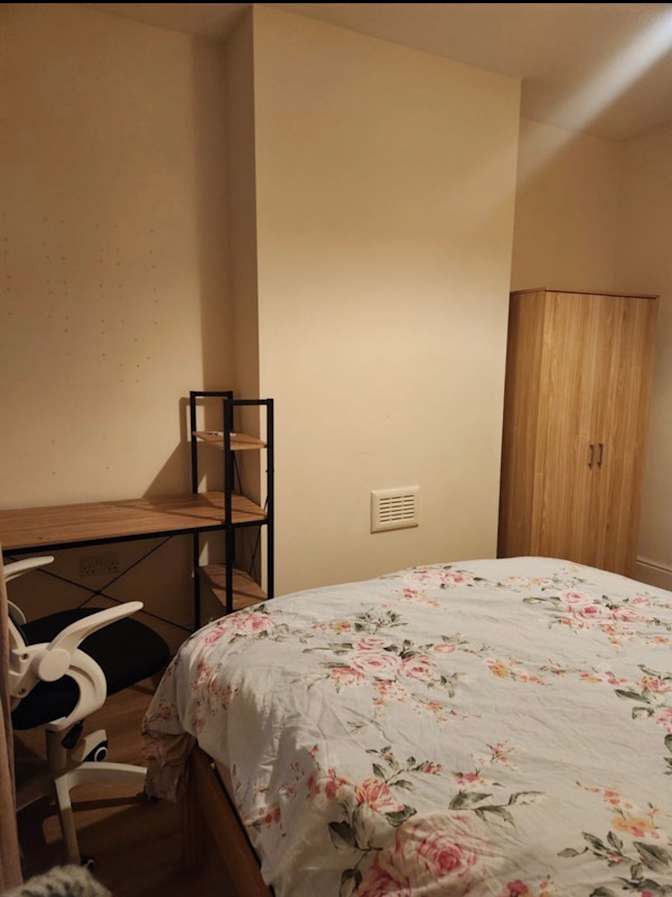 Lore Ayonrinde's room