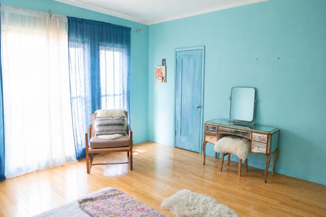 Kelly's room