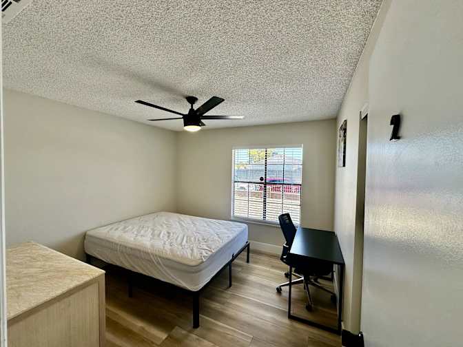 PadSplit's room