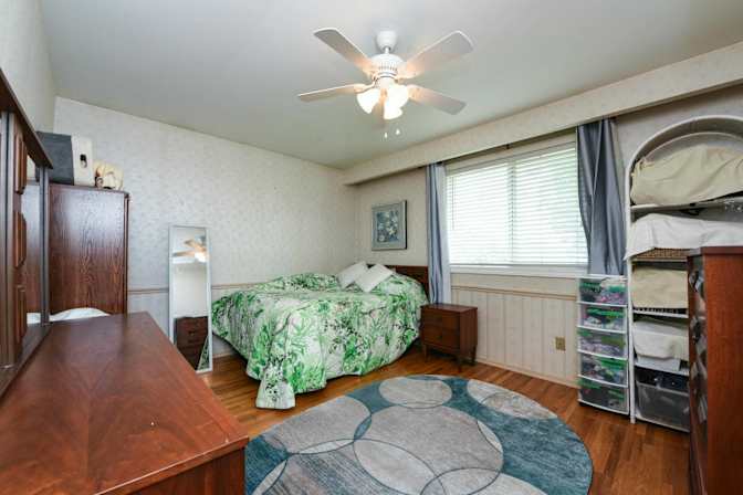 Phil Antonio's room