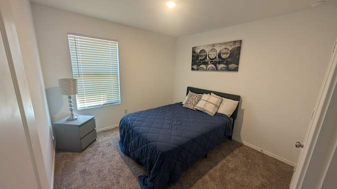 Lorenzo's room