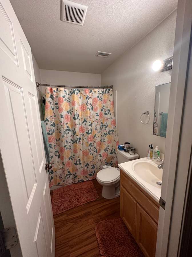 Julia's room