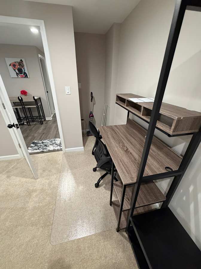 Khali A's room