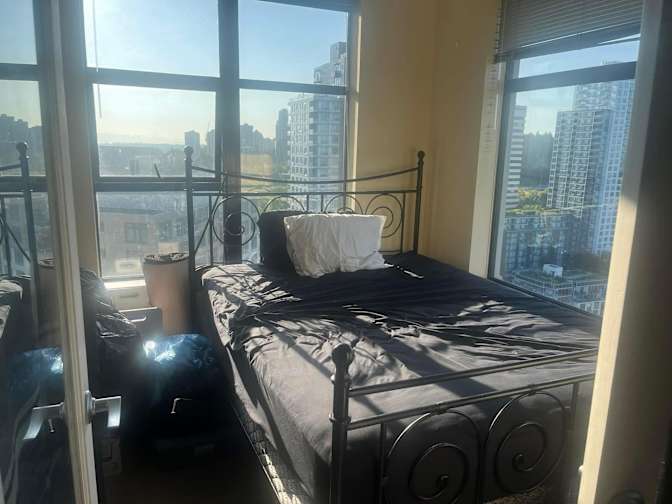 Richard Romano Carlsen's room