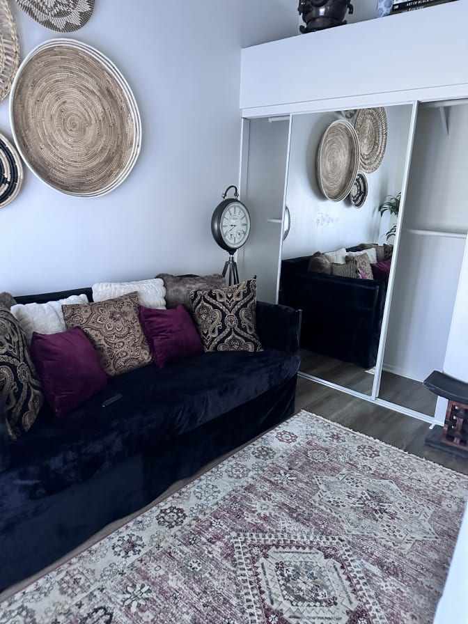 Gloria's room