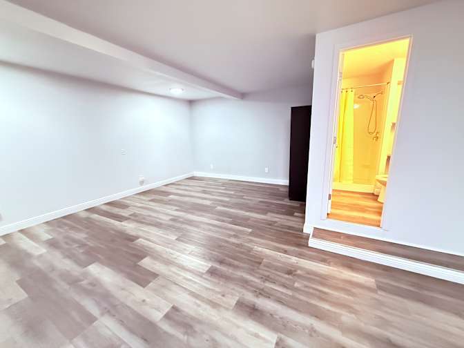 Emmanuel Ayala's room