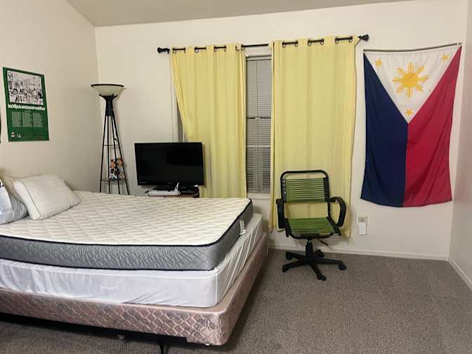 Cecilia's room