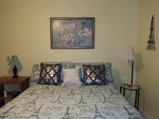 Carmen's room
