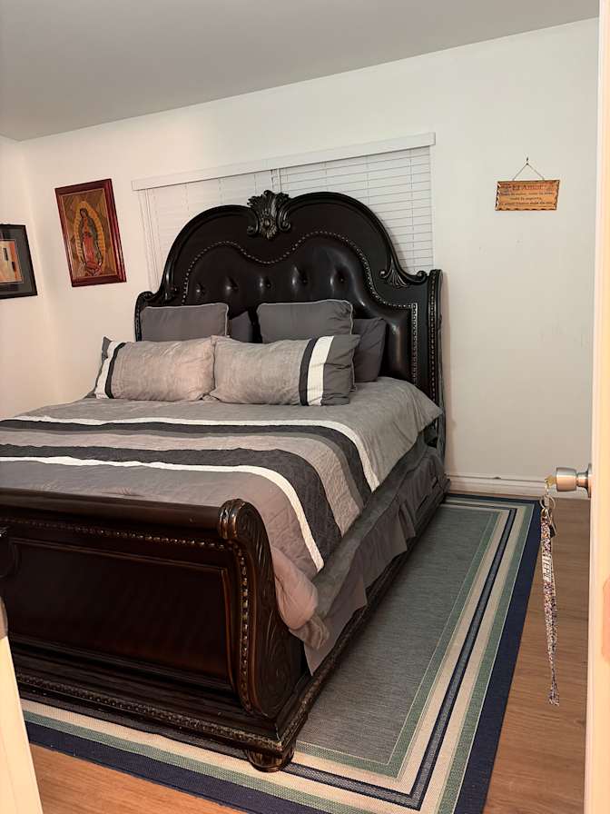 Carmen Navarro's room
