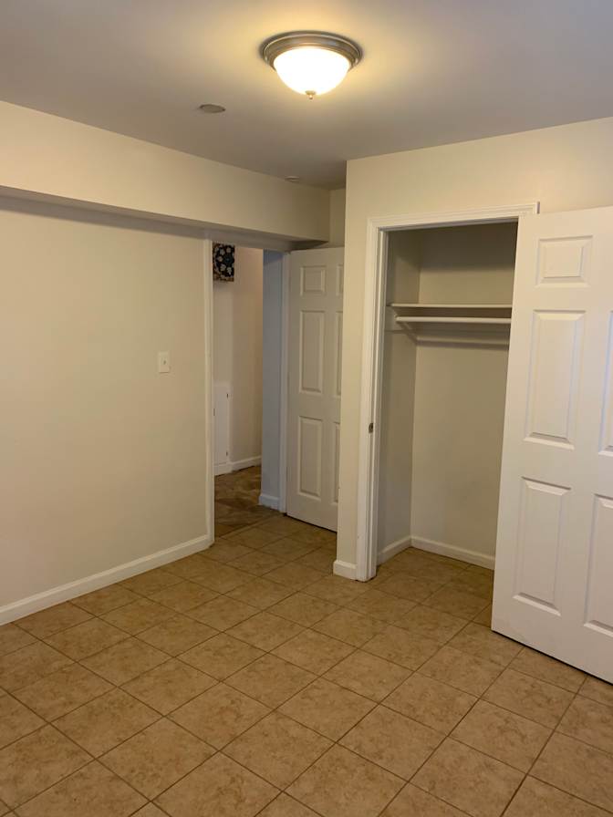 Alcove Rooms's room
