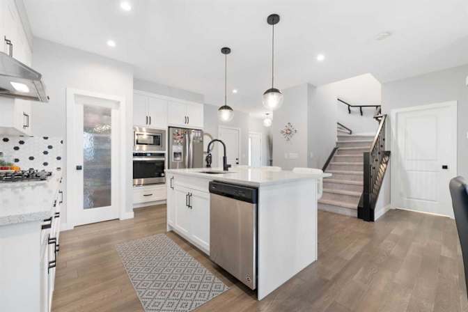 Meng Qiong Huang's room