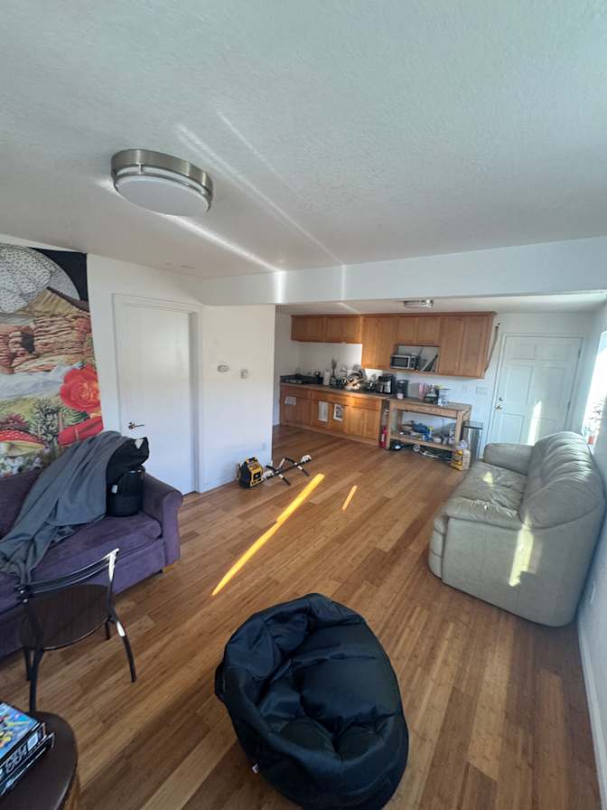 Jarl's room