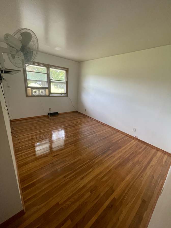 Steve's room