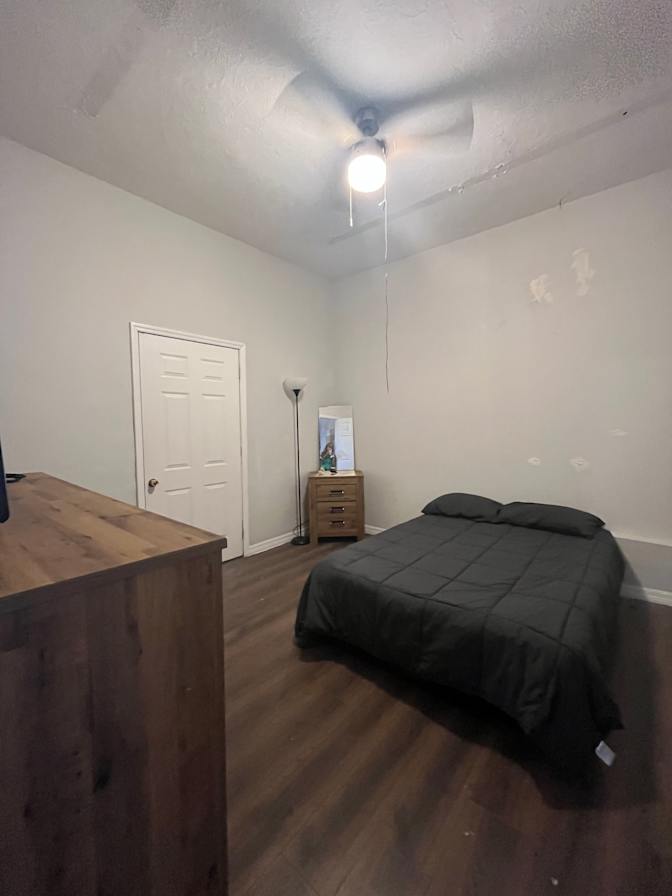 James Sizer's room