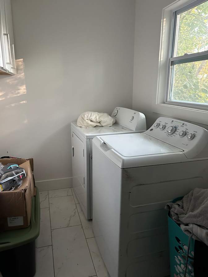 Alcove Rooms's room