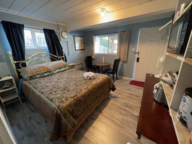 Anita's room