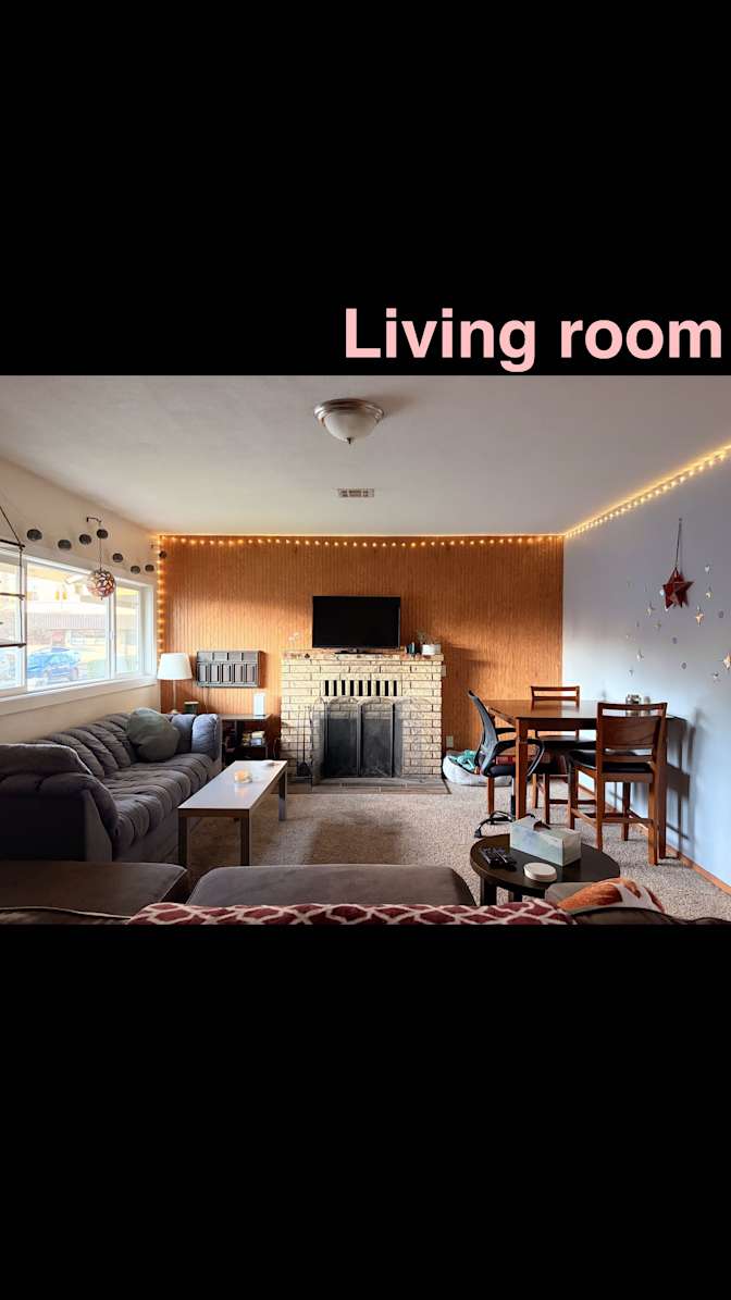 Kiersten Emily Aleysia Reagan's room