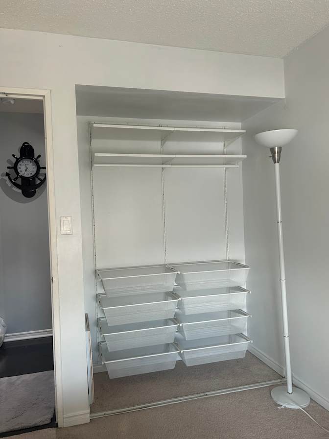 Armie's room