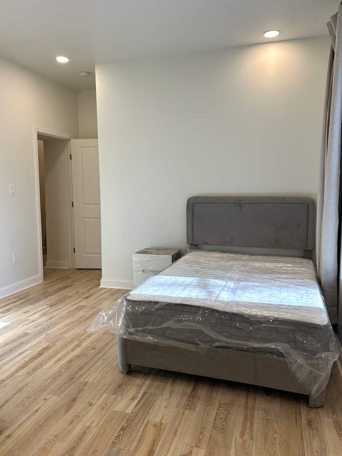 Vivian's room