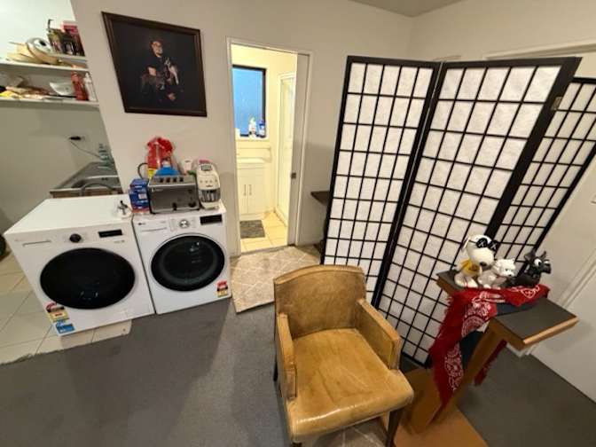 hideto kobayashi's room