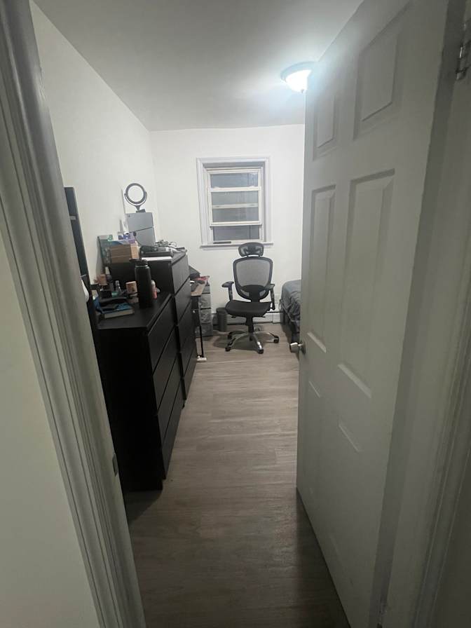 Malvin's room