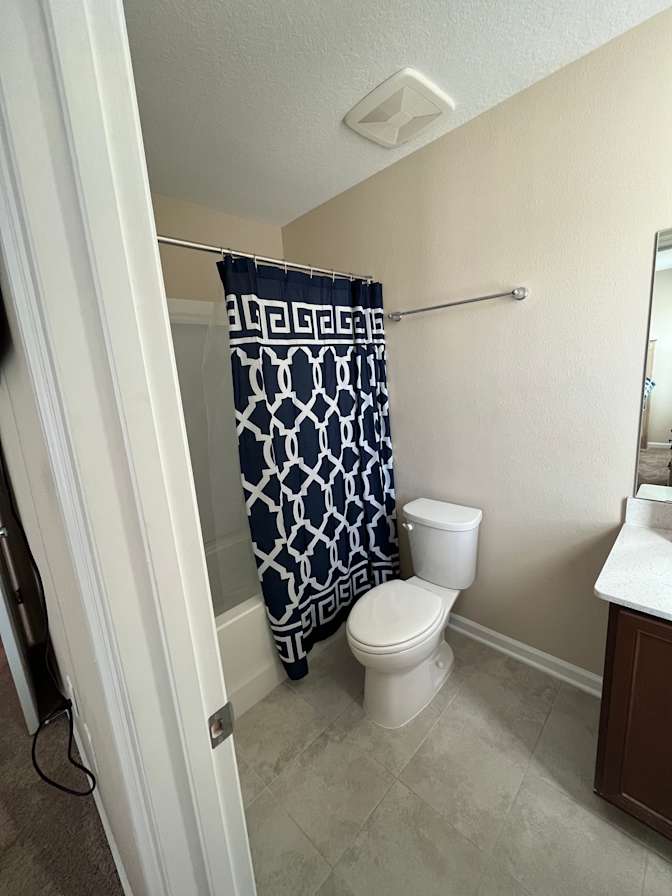 Thomas's room