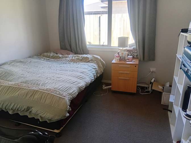 Cheyne road pyes Pa's room