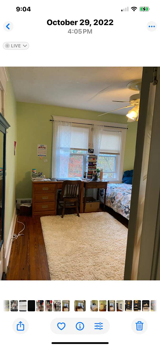 Anna's room