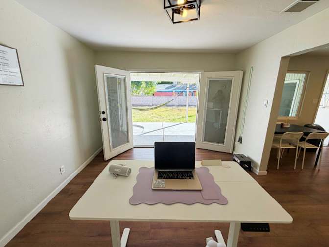 Livints Coliving Share Houses's room