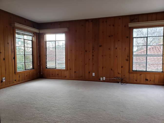 john's room
