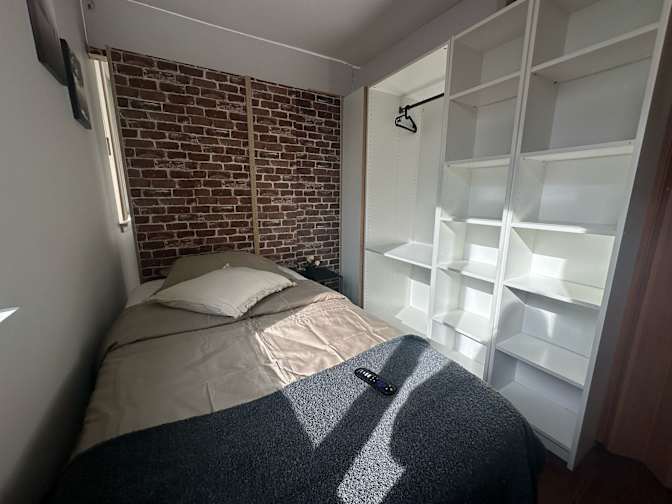 Mehmet's room