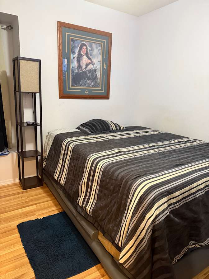Sandra A Madril's room