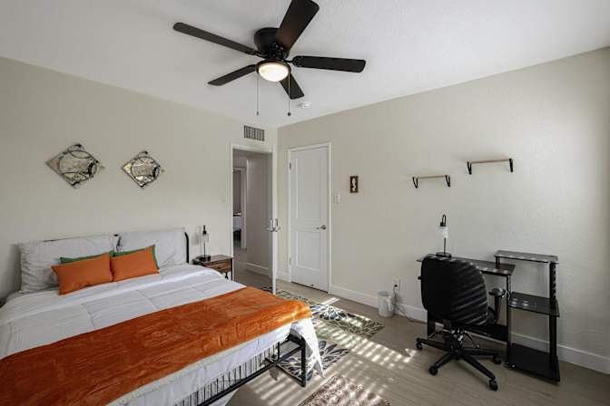 PadSplit's room