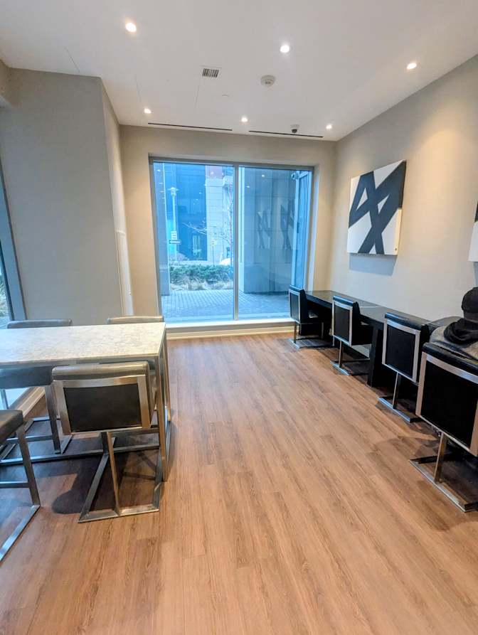 Furnished Room's room