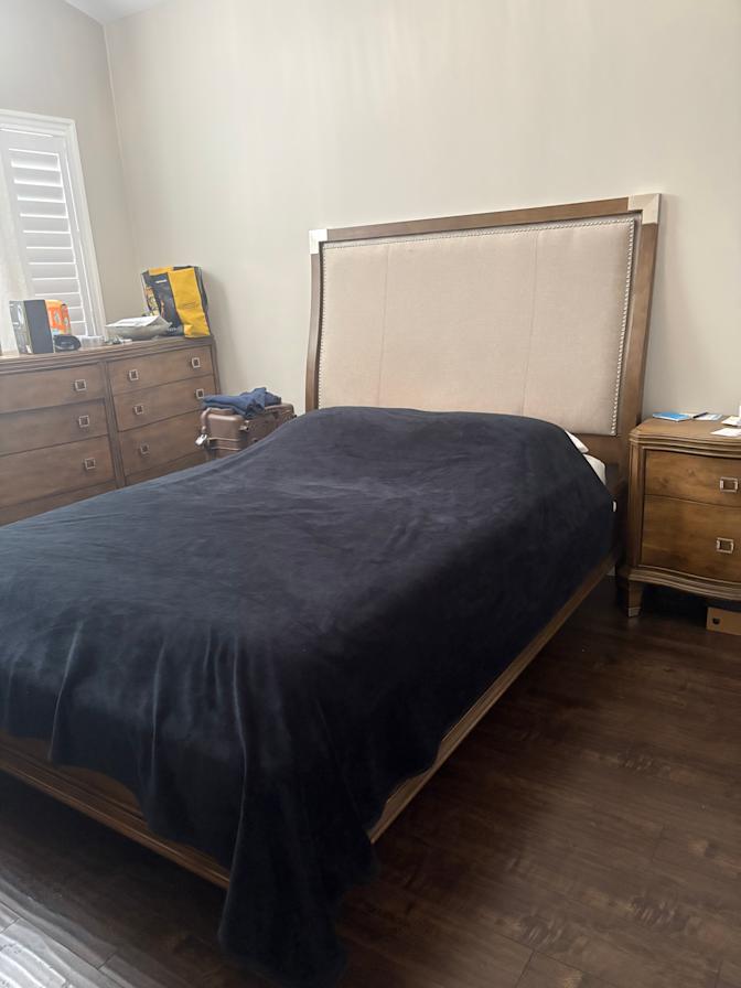 Galati's room