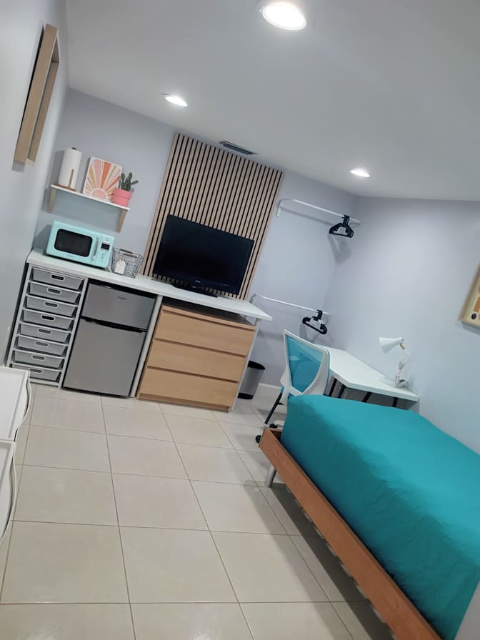 Olivia's room
