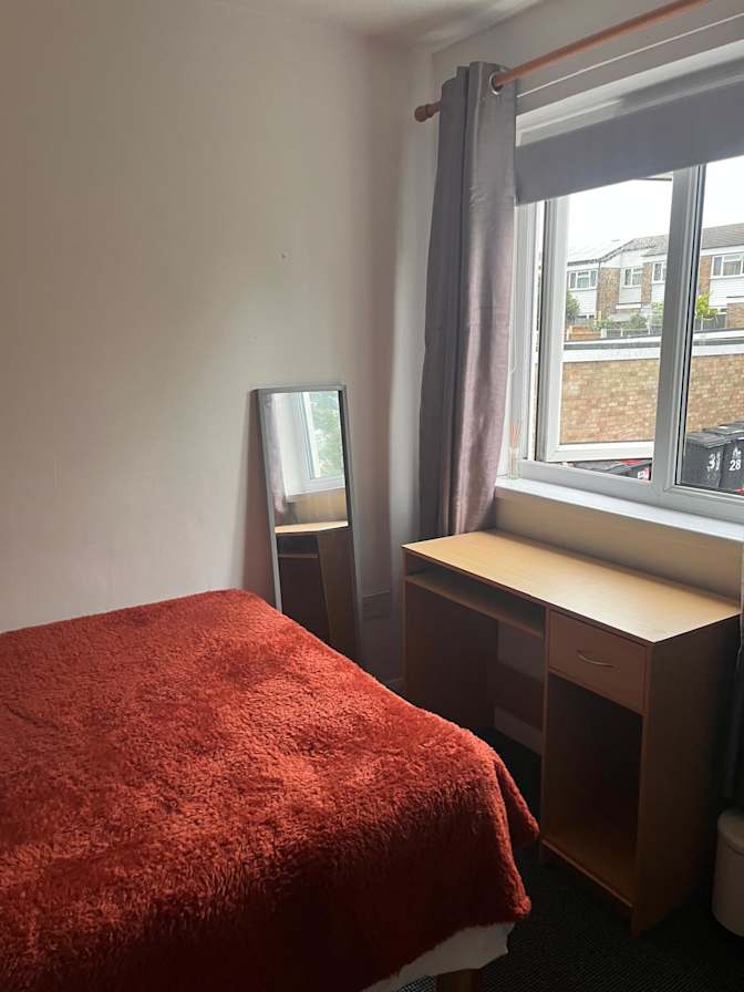 Sandra Reid's room