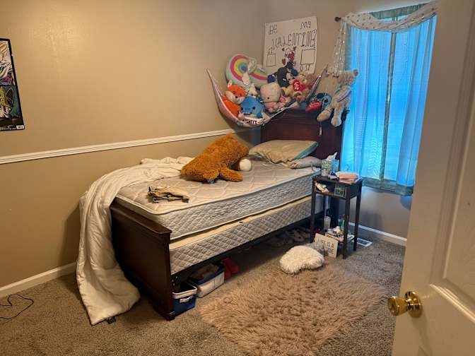 Alcove Rooms's room