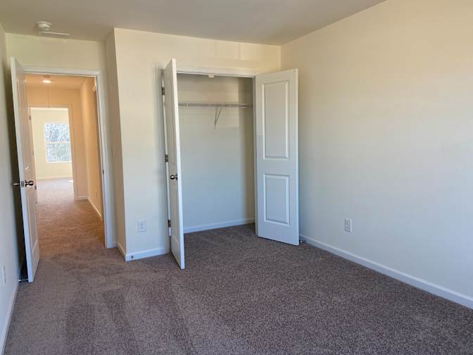 Alcove Rooms's room