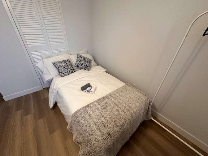 derya aslan's room