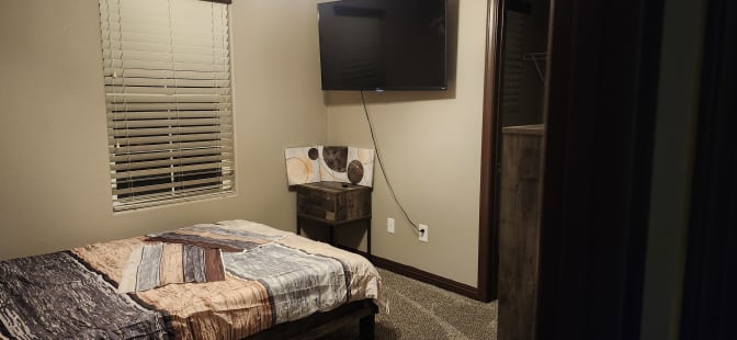 Mike & Reese ( in profile pic)'s room