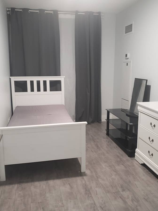 Eva's room
