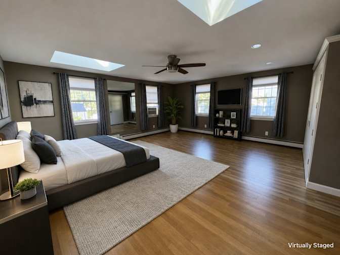 Greg's room