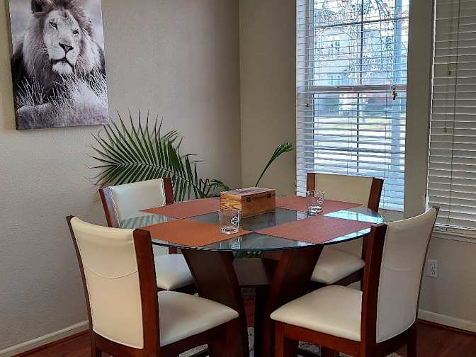 Room in North Natomas's room
