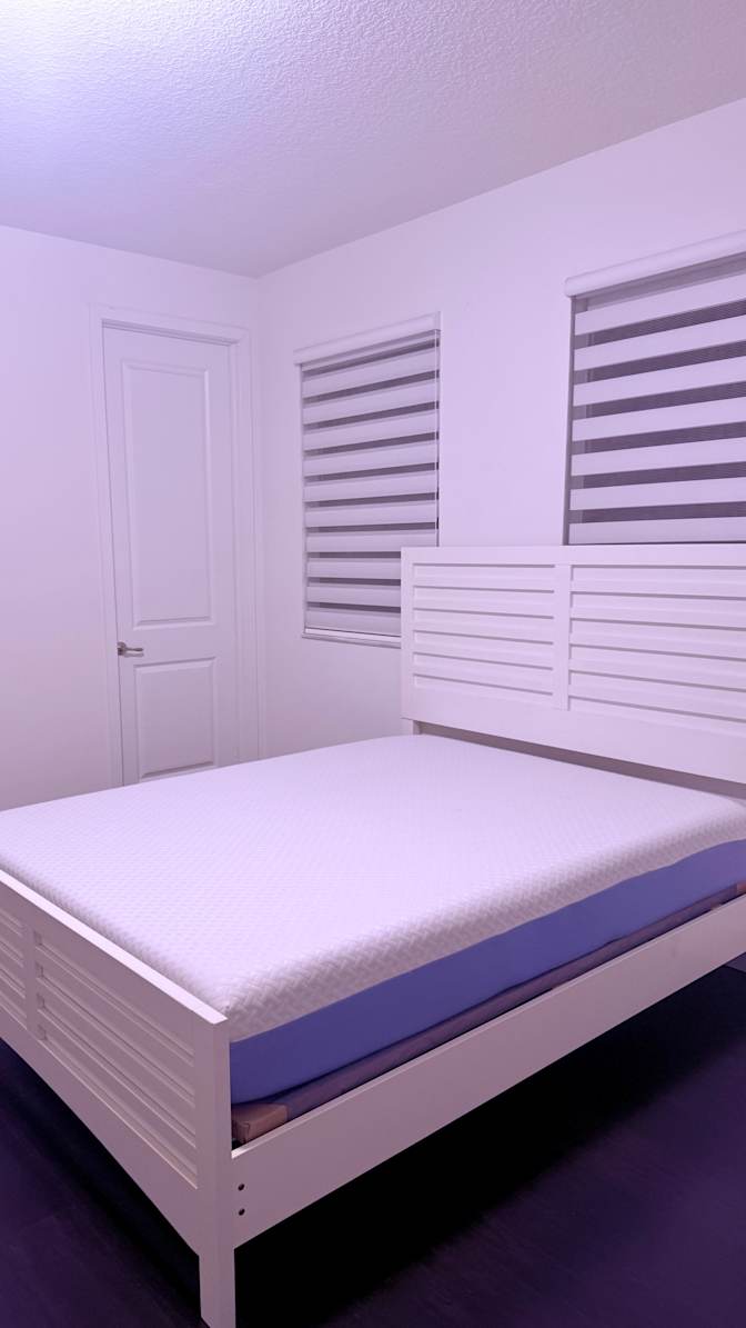 Celia G.'s room