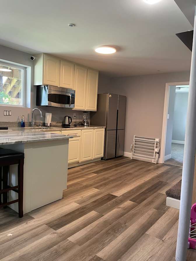 ROOMS IN NORTH BETHESDA MD.'s room
