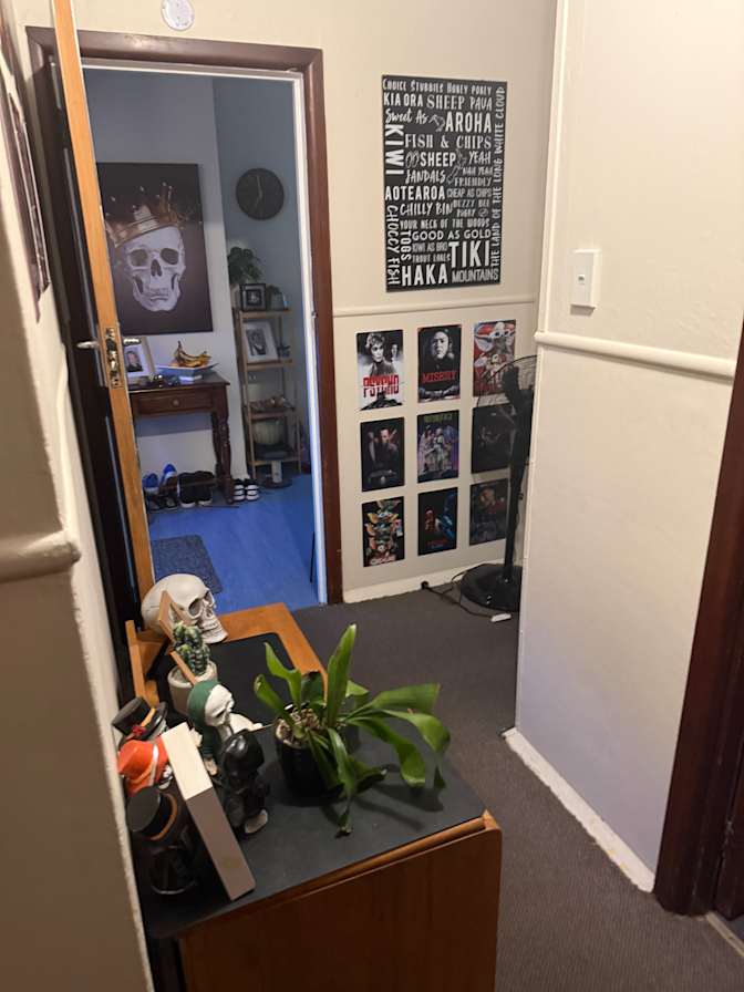 Gareth's room