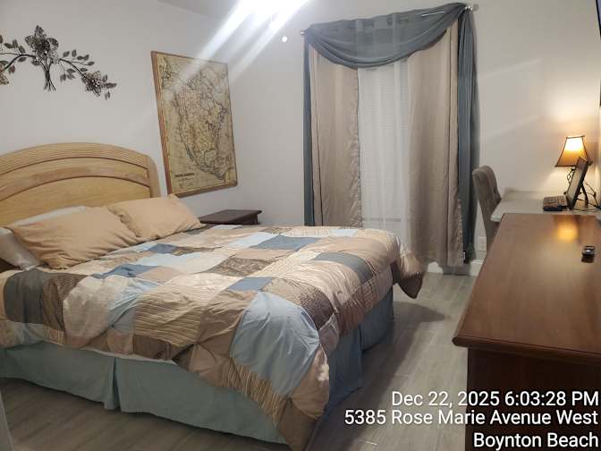 Jason Bryan, Realtor's room