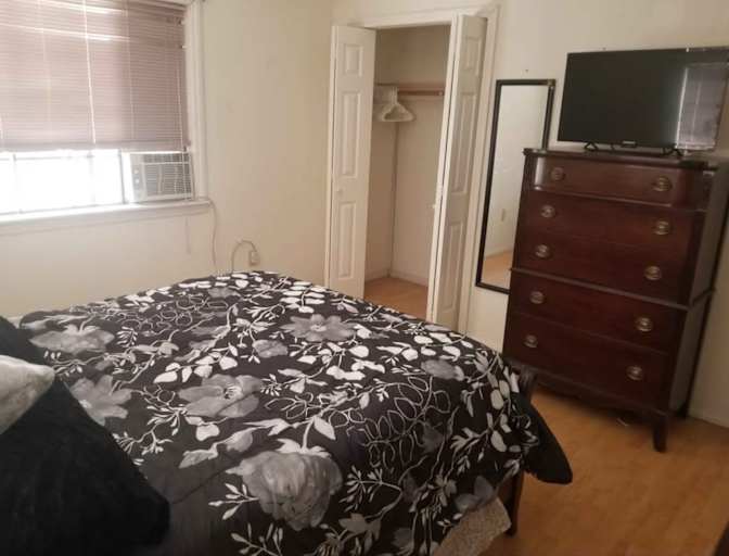 Robert DiPrimio's room