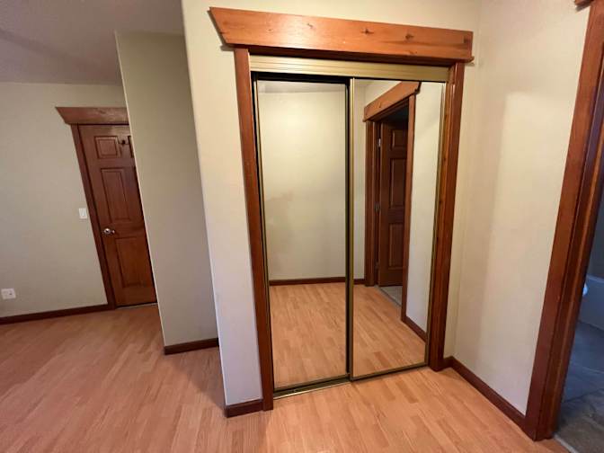 Jon's room